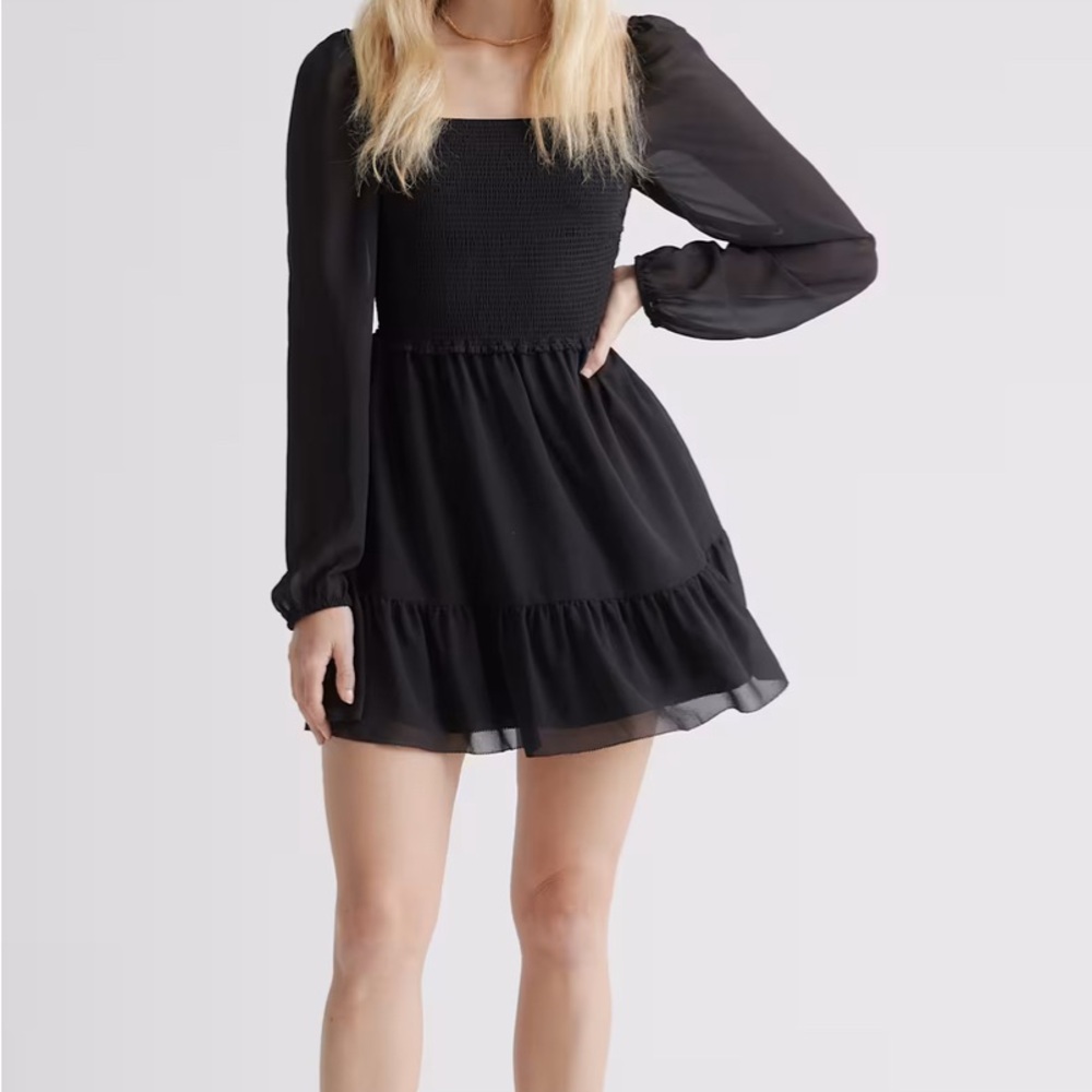 Aritzia Wilfred Elegant Black Long Sleeve Dress